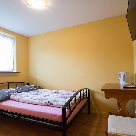 Noclegi Pod Lasem Solina 20 Exterior foto